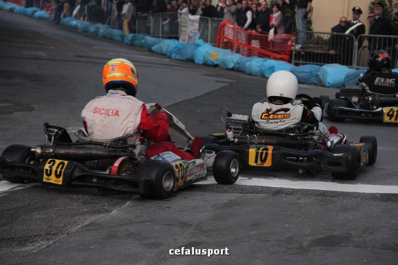 111120 sport2 409_tn.jpg